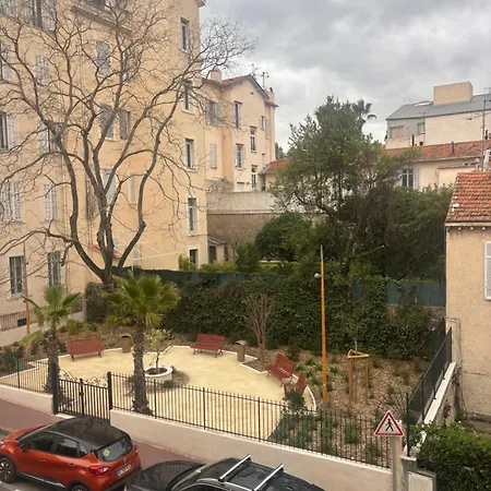 Apartment Luxury, Newly Renovated, 2-room Apartment, Banana Cannes